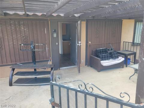 100 Panorama Dr #D, Las Vegas, NV 89107