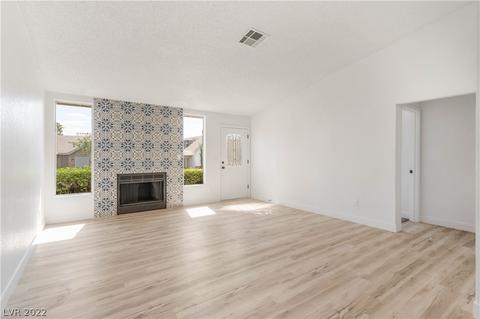601 Jonathan Glen Way, Las Vegas, NV 89145