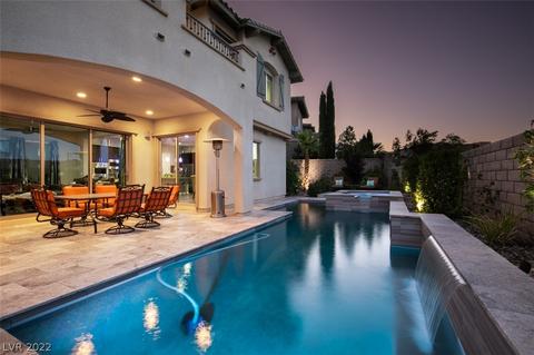 366 Calabria Ridge St, Las Vegas, NV 89138