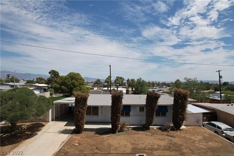 1028 Greenway Dr, Las Vegas, NV 89108