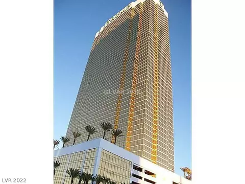 2000 N Fashion Show Dr #2917 & 2916, Las Vegas, NV 89109