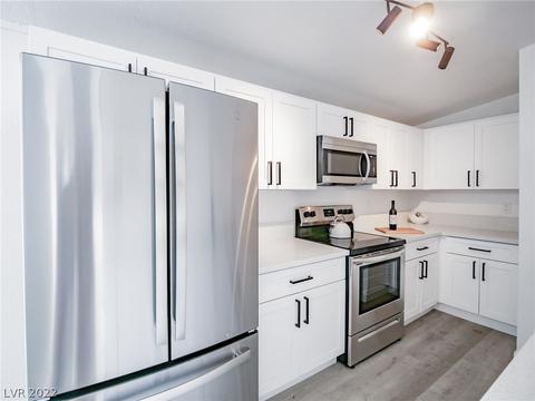 5118 Billman Ave, Las Vegas, NV 89122