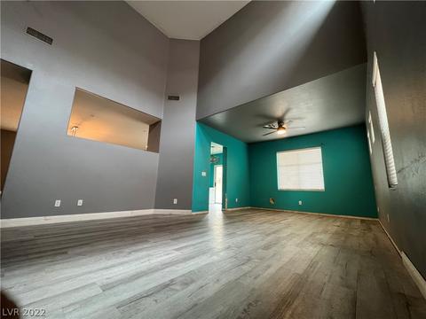 7455 Glorious Sun Dr, Las Vegas, NV 89178