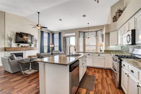 5321 Still Breeze Ave, Las Vegas, NV 89130