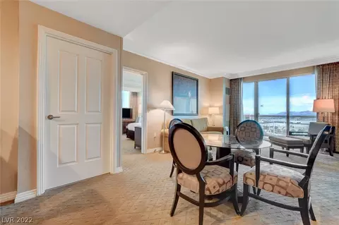 135 E Harmon Ave #1120, Las Vegas, NV 89109