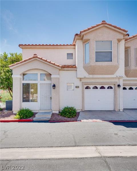 6820 Coral Rock Dr, Las Vegas, NV 89108