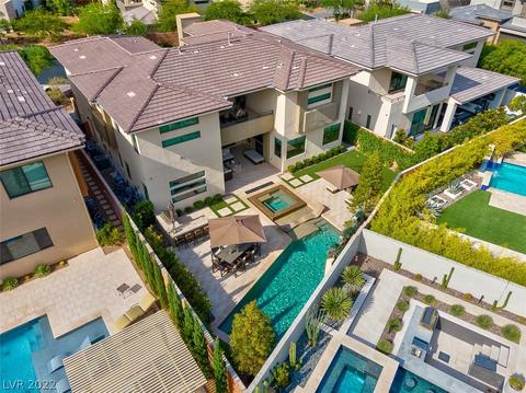 5 Olive Ridge Dr, Las Vegas, NV 89135