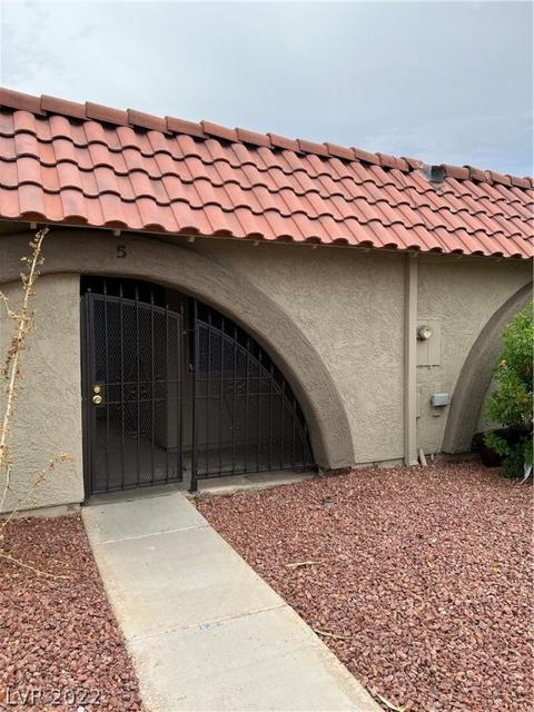 809 Hedge Way #5, Las Vegas, NV 89110