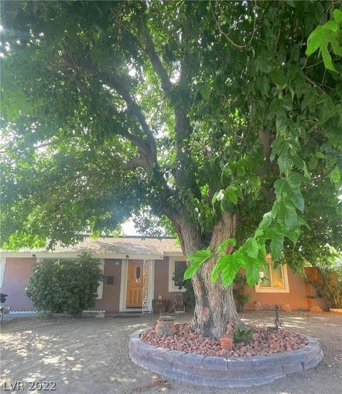 108 Marigold Ln, Las Vegas, NV 89107