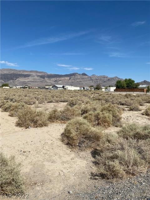 5080 Holly St, Pahrump, NV 89060