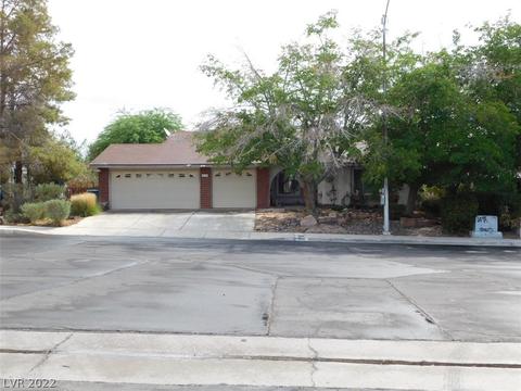3130 Mountain Spring Rd, Las Vegas, NV 89146