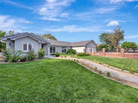 6241 Grand Teton Dr, Las Vegas, NV 89131