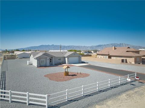 391 E Jaybird St, Pahrump, NV 89048