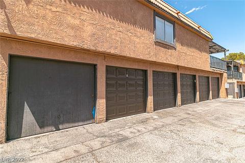 331 Misty Isle Ln #D, Las Vegas, NV 89107