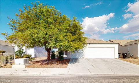 5338 Pine Bough St, North Las Vegas, NV 89031