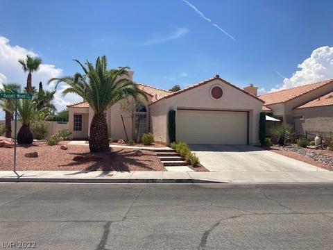 9801 Russett Wood Cir, Las Vegas, NV 89117
