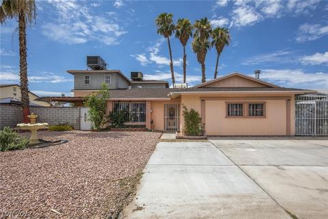 5389 Surrey St, Las Vegas, NV 89119