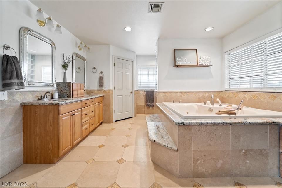  7740 Don Jose Dr, Las Vegas, NV 89123 photo 37