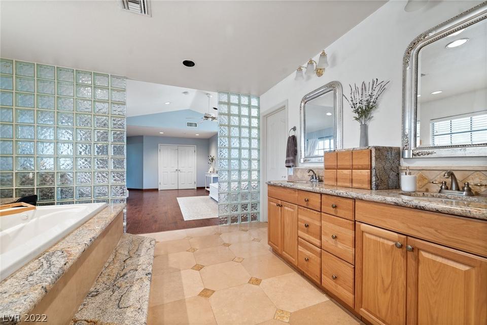  7740 Don Jose Dr, Las Vegas, NV 89123 photo 35
