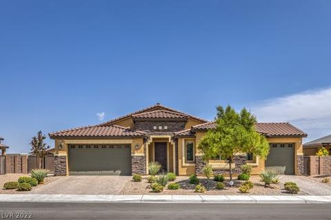 5048 Maverick St, Las Vegas, NV 89130