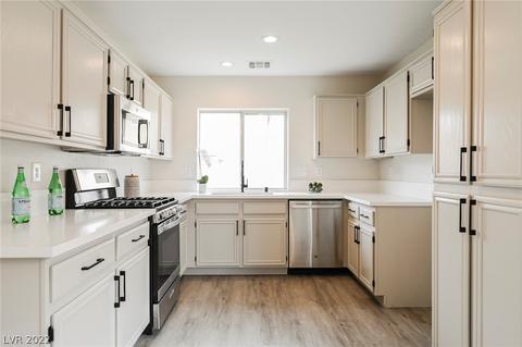 7968 W Quail Ave, Las Vegas, NV 89113