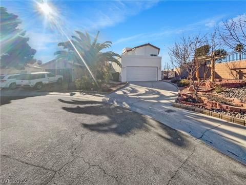 6669 Gatehouse Ln, Las Vegas, NV 89108