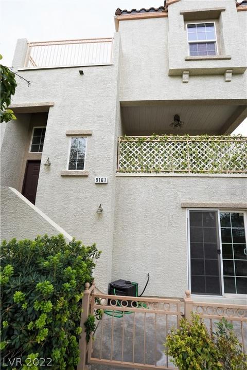 9161 Decorative Ct, Las Vegas, NV 89149