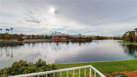 7904 Abalone Cove Dr, Las Vegas, NV 89128