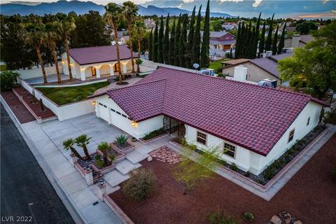 1979 Belcastro St, Las Vegas, NV 89117