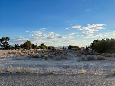 5710 N Nopah Vista Ave, Pahrump, NV 89060