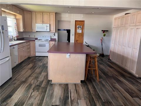745 Avenue L, Ely, NV 89301 photo 4