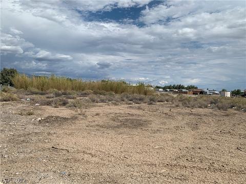 2981 W Prospector Ln, Pahrump, NV 89048