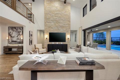6860 Equinox Cliff St, Las Vegas, NV 89135