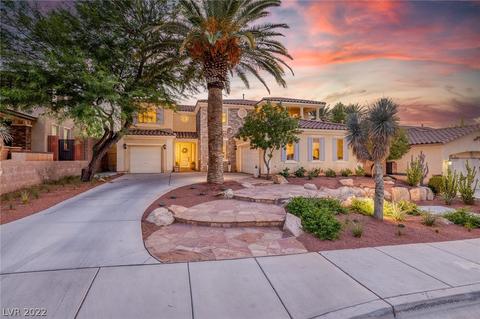 881 Belclaire Dr, Henderson, NV 89052