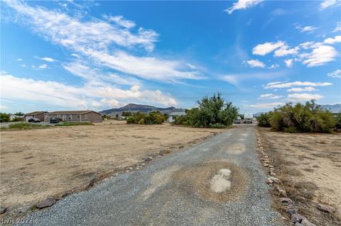1140 W Greta Blvd, Pahrump, NV 89060