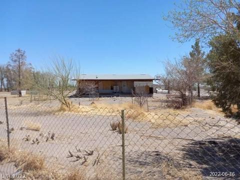 726 W Bettles Rd, Amargosa Valley, NV 89020