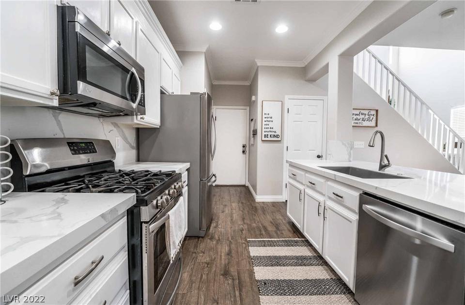  8101 Tilkuni Dr, Las Vegas, NV 89166 photo 8