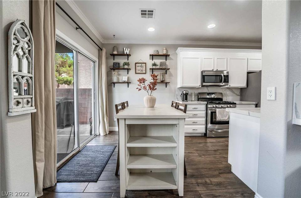  8101 Tilkuni Dr, Las Vegas, NV 89166 photo 16