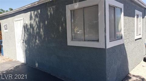 1828 Harvard St, North Las Vegas, NV 89030