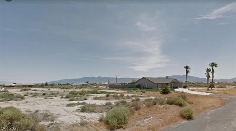 1611 E Deerskin St, Pahrump, NV 89048