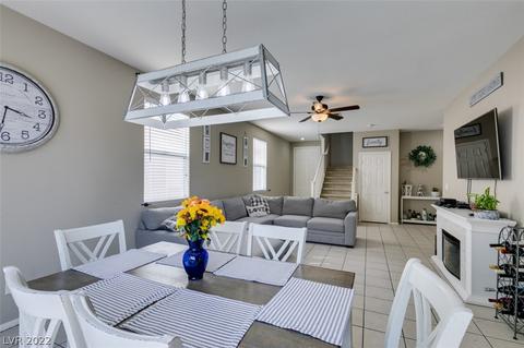 10247 Chigoza Pine Ave, Las Vegas, NV 89135