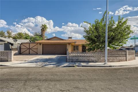 4717 Lakestream Ave, Las Vegas, NV 89110