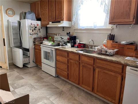 989 Lyons Ave, Ely, NV 89301 photo 4