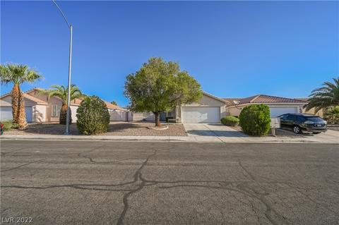 2218 Logsdon Dr, North Las Vegas, NV 89032