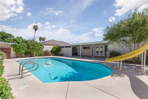 2208 Van Patten Pl, Las Vegas, NV 89104