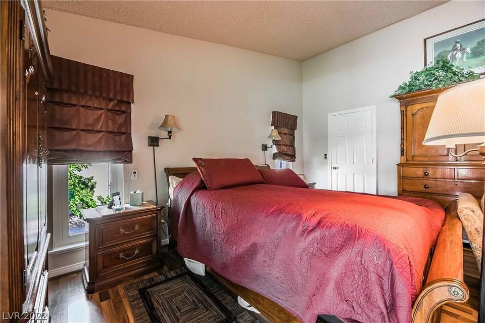 7581 Demona Dr, Las Vegas, NV 89123 photo 38