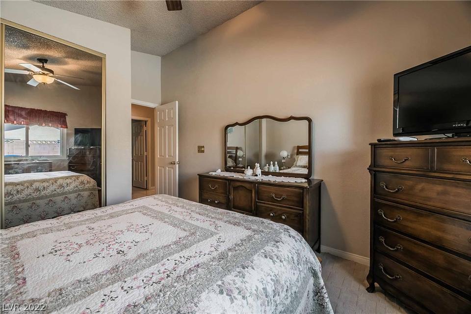 7581 Demona Dr, Las Vegas, NV 89123 photo 46