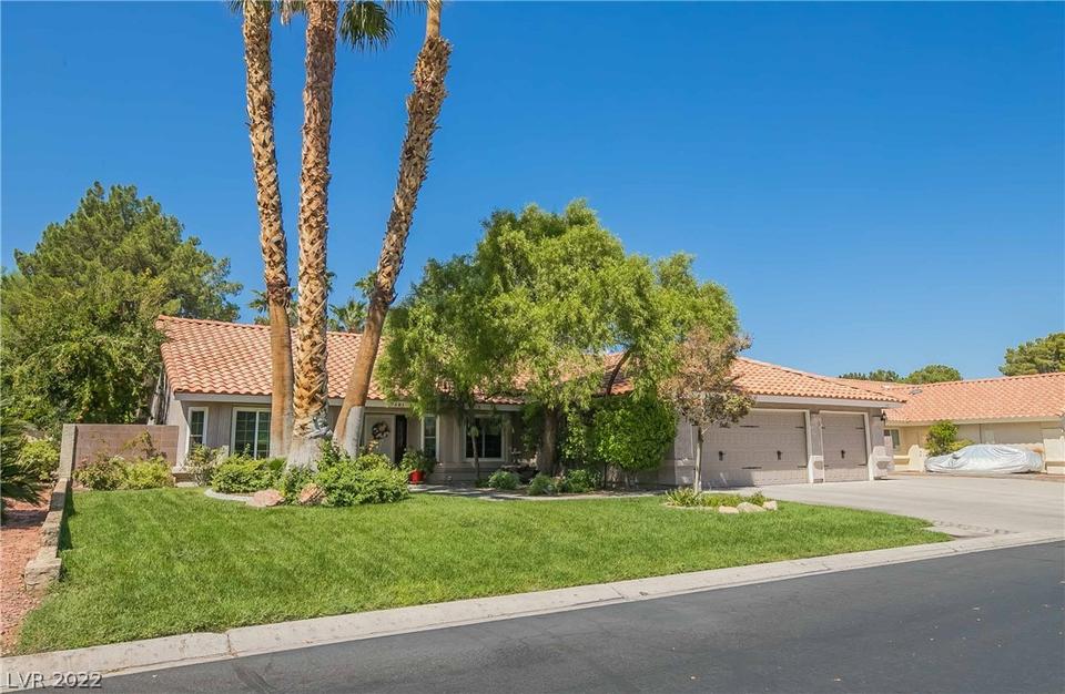  7581 Demona Dr, Las Vegas, NV 89123 photo 91