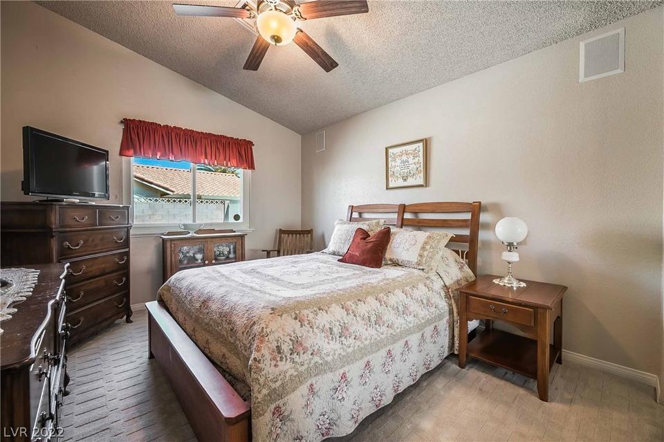  7581 Demona Dr, Las Vegas, NV 89123 photo 44