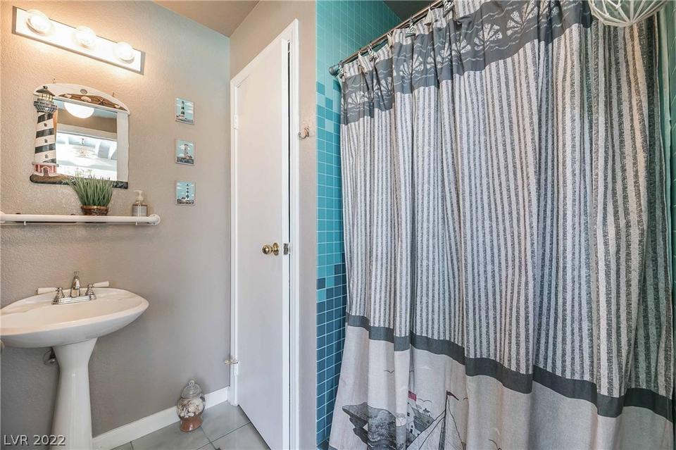  7581 Demona Dr, Las Vegas, NV 89123 photo 57
